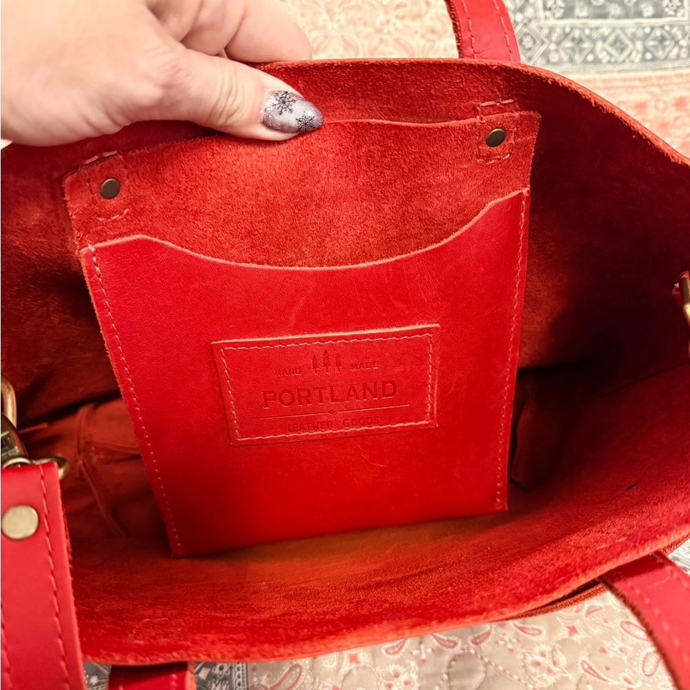 Portland Leather Goods Medium Crossbody Tote - Picture 3 of 9